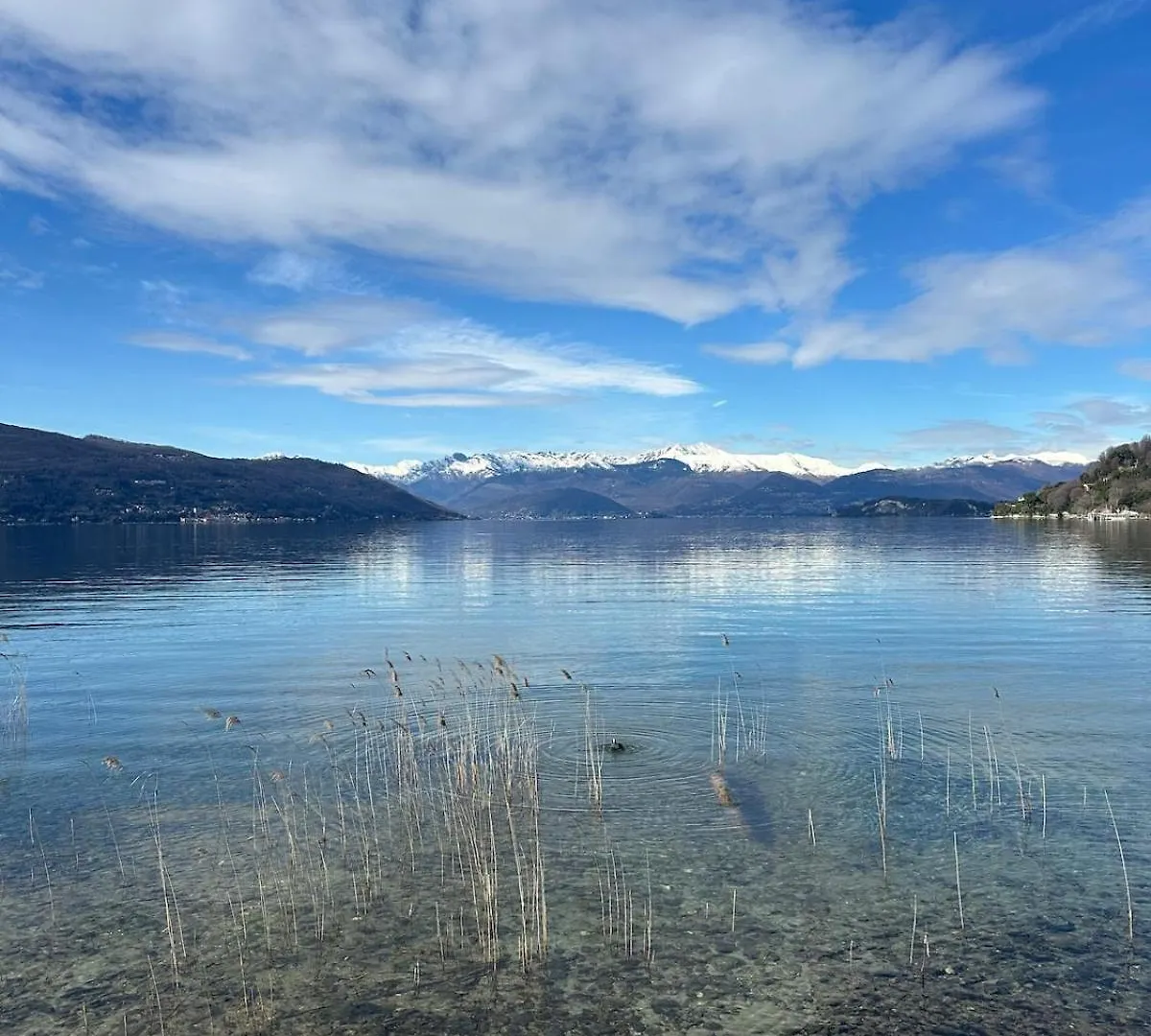 Nest Of The Lakes - Between Maggiore, Monate And Comabbio Кадреццате 0*,  Италия